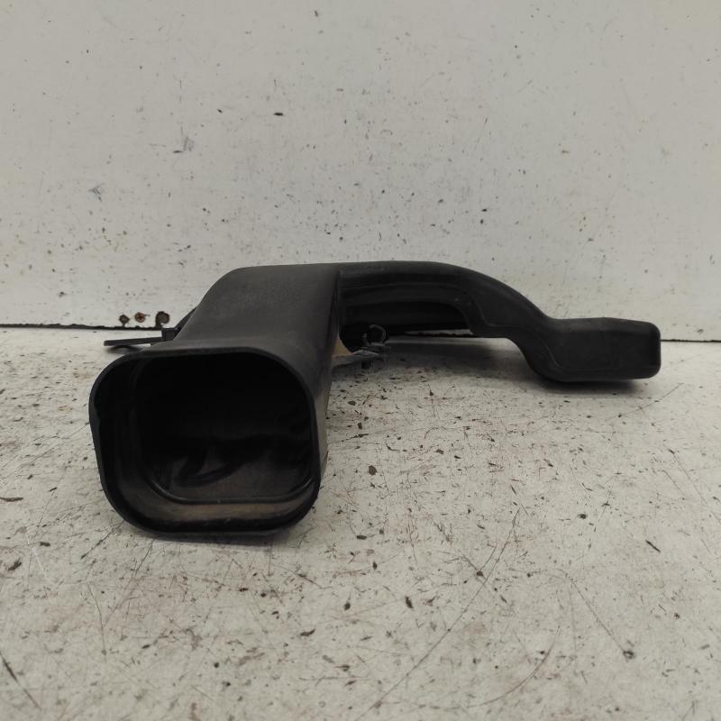 air cleaner duct/hose