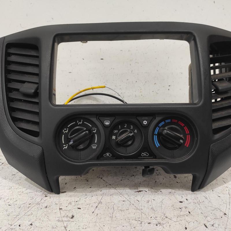 heater/aircon controls