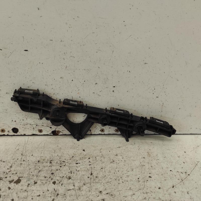 miscellaneous bracket