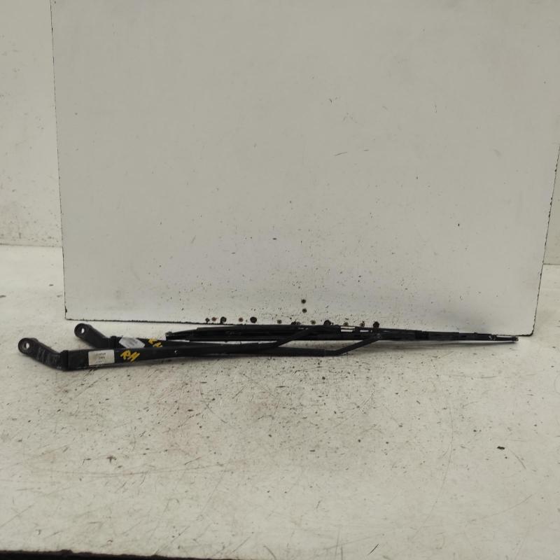 wiper arm