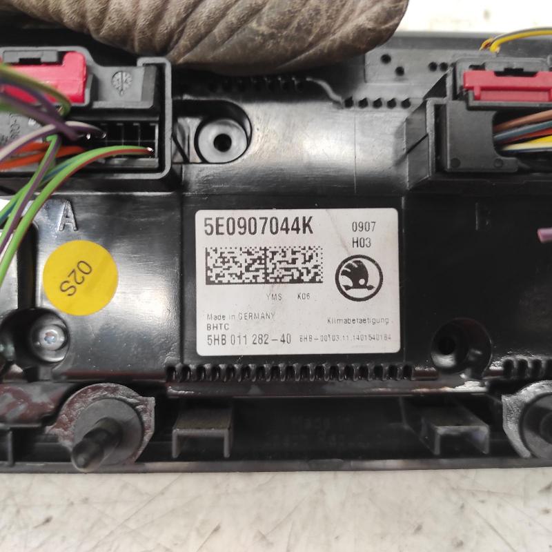 heater/aircon controls