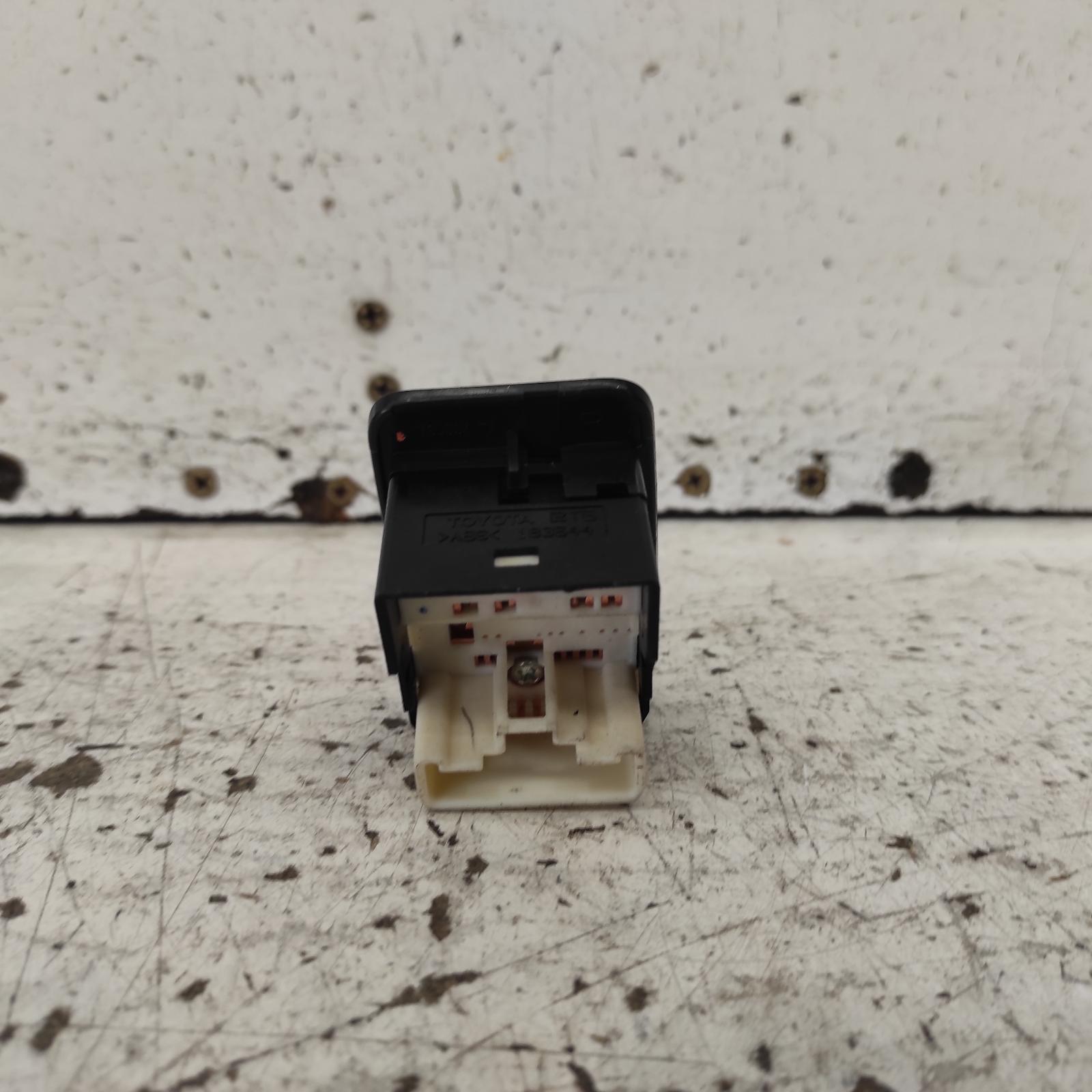 Aurion Miscellaneous Switch Relay 2006-2012 gsv40r,mirror switch,10/06-03/12 00021216 #673638