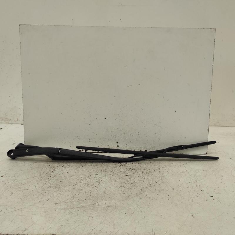 wiper arm