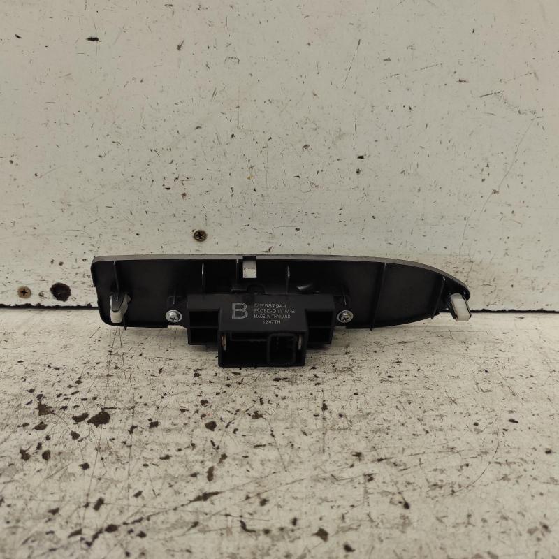 power door window switch