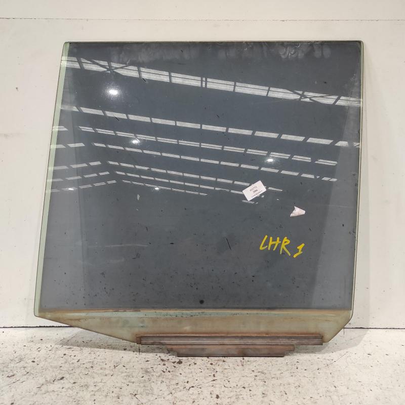 door window rear left