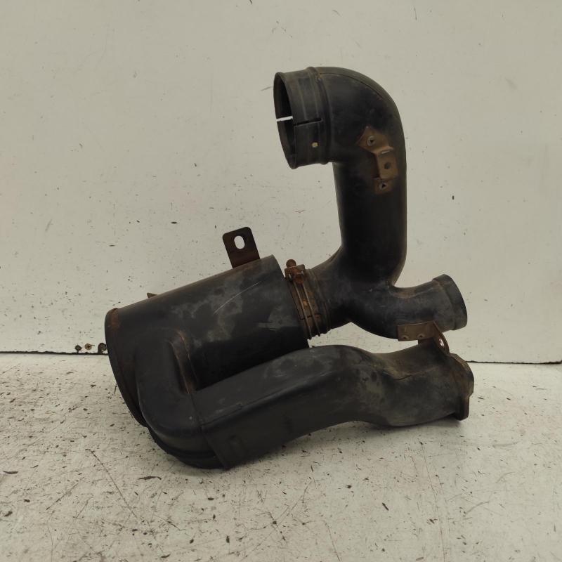 air cleaner duct/hose