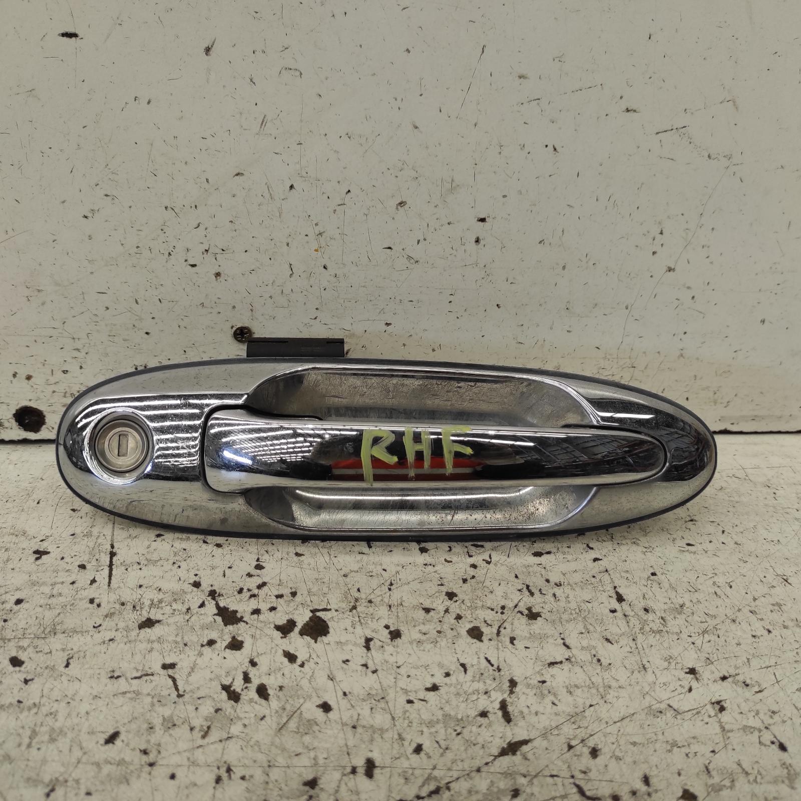 Landcruiser Door Handle 1998-2007 100 series,outer,rh front,chrome,01/98-10/07 00021783 #673944