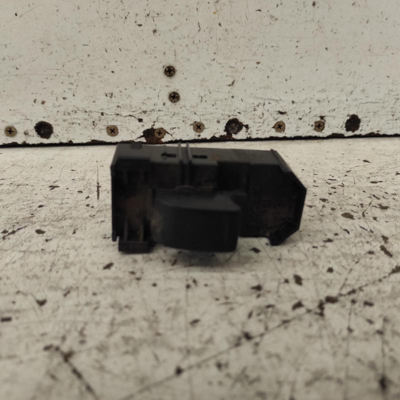 power door window switch