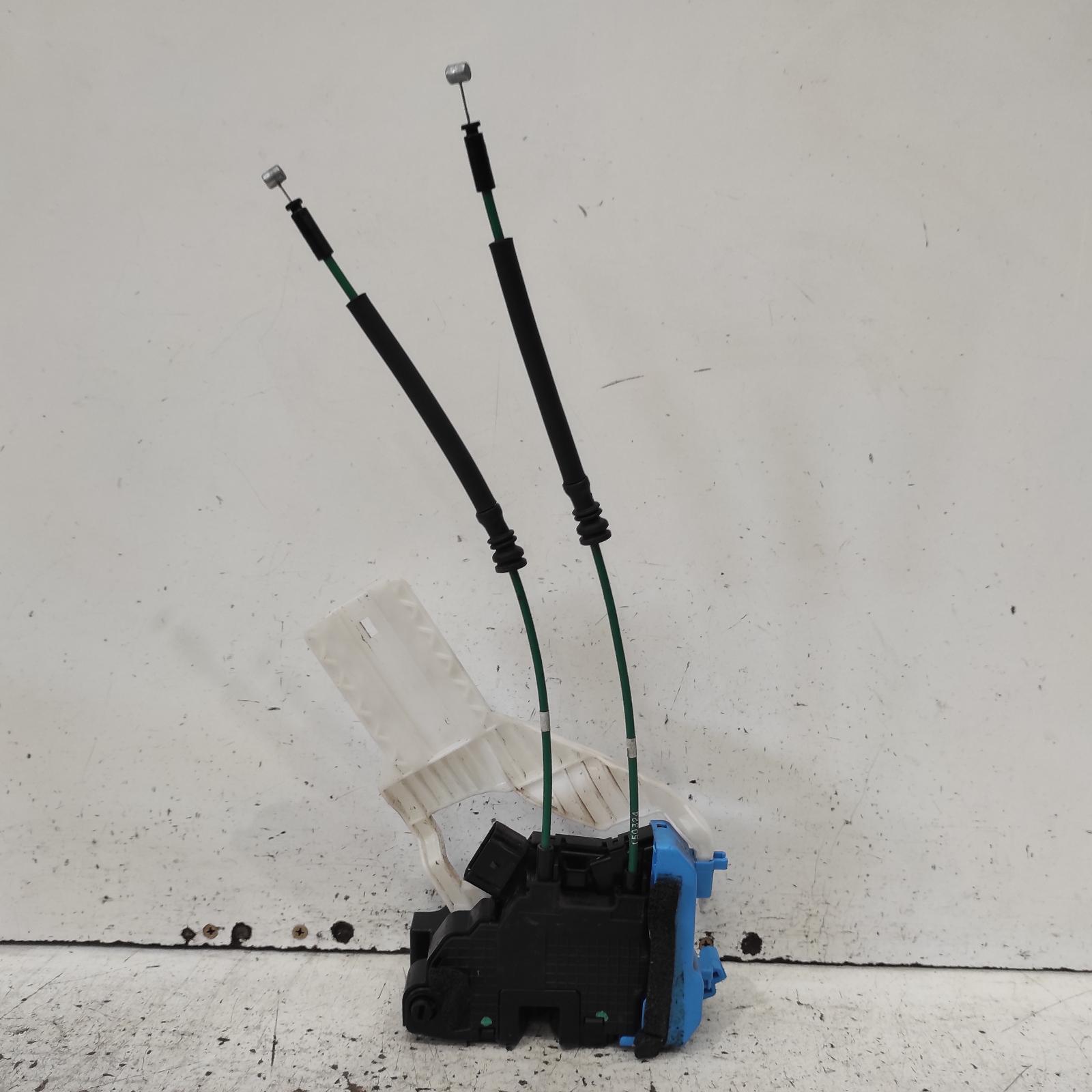 I30 Door/boot/gate Lock 2012-2017 right rear door lock,gd,5dr hatch,standard handle type,03/12-02/17 00021788 #674142