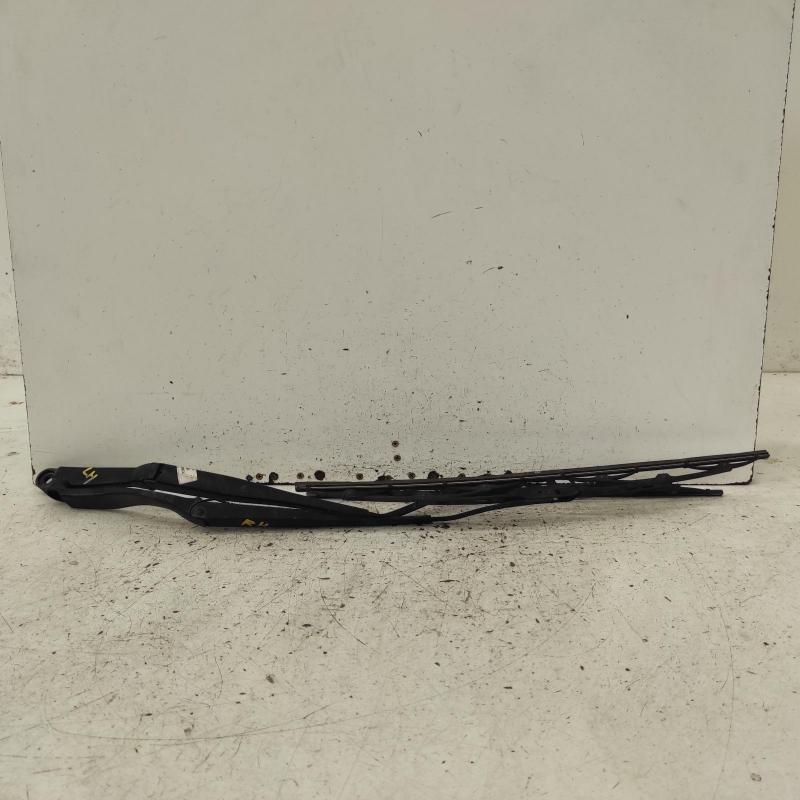 wiper arm