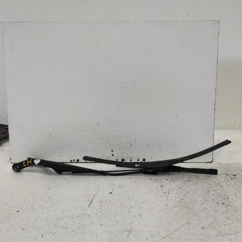 wiper arm