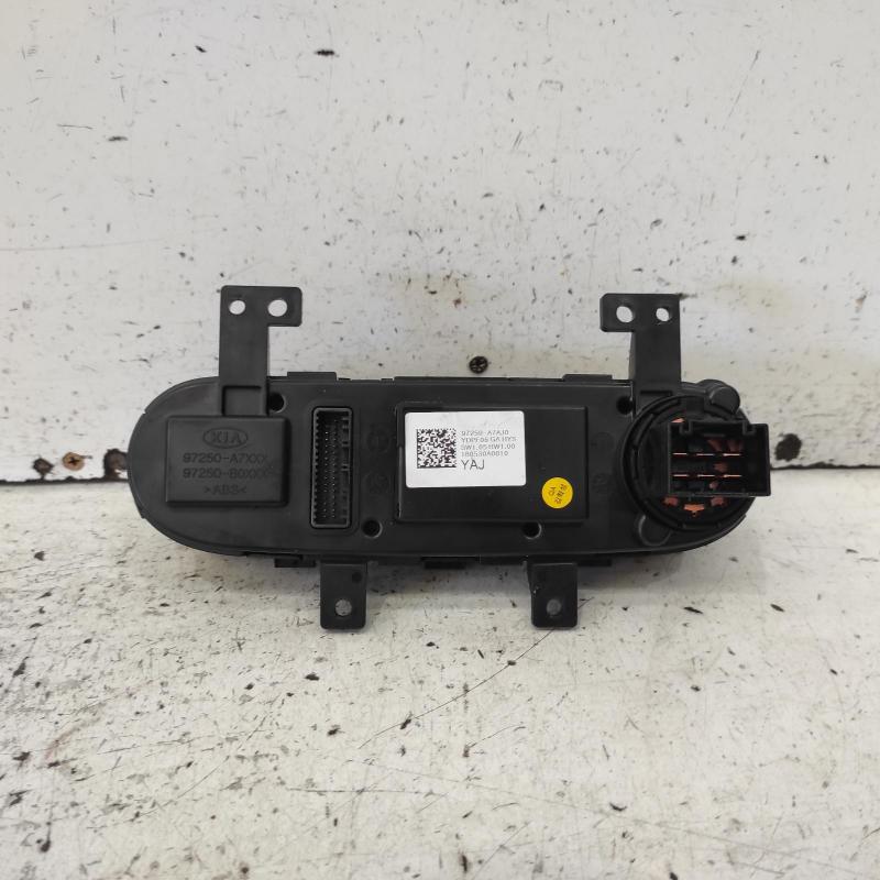 heater/aircon controls