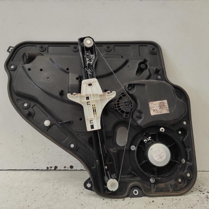 window regulator/motor rear right