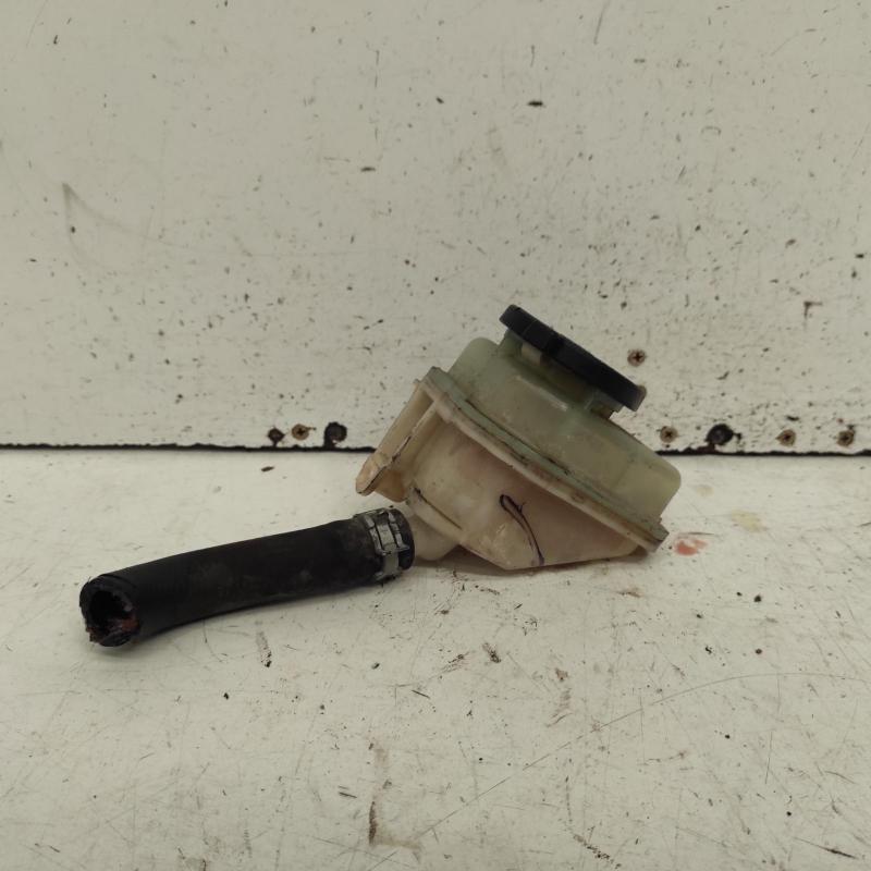 power steering reservoir