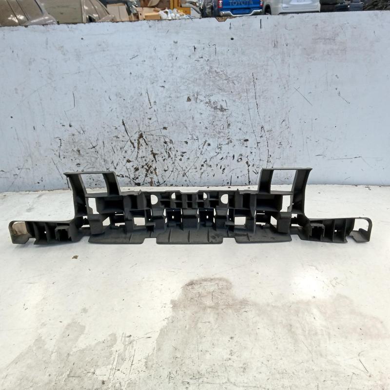 bar reinforcement/bracket front