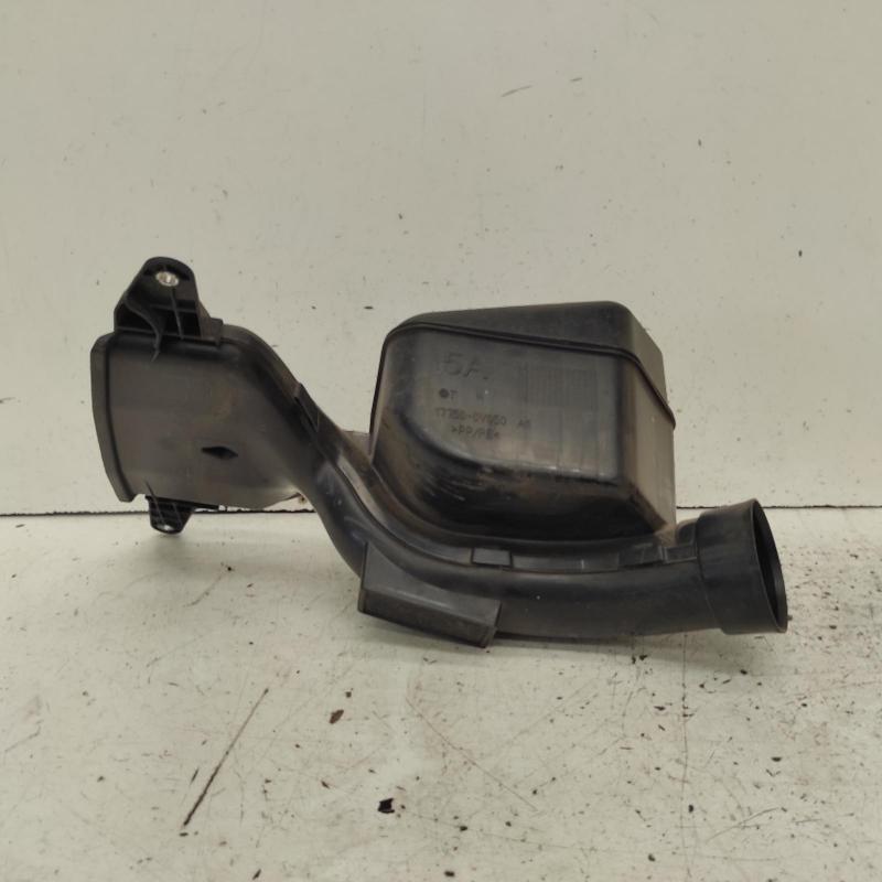 air cleaner duct/hose