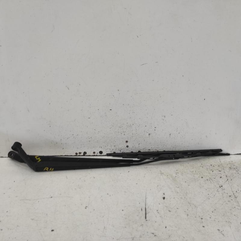 wiper arm