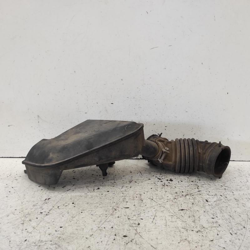 air cleaner duct/hose