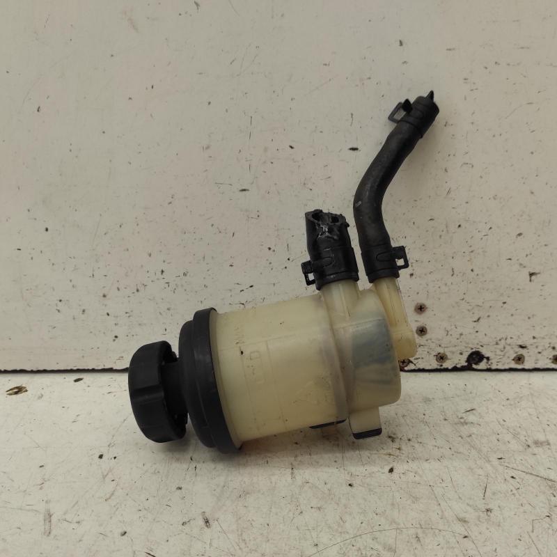 power steering reservoir