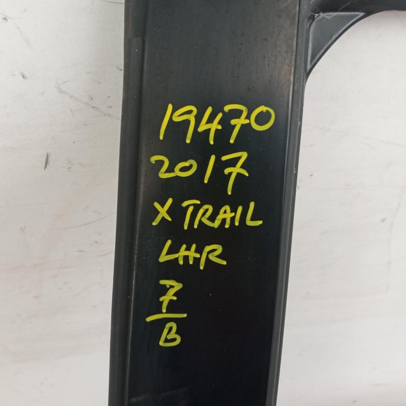 door/sliding rear left