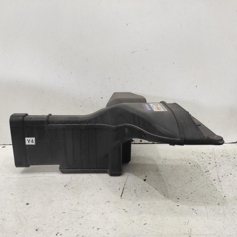 air cleaner duct/hose