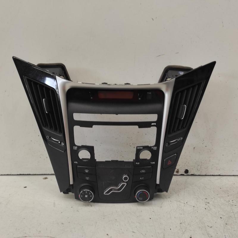 heater/aircon controls