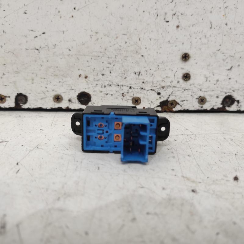 power door window switch