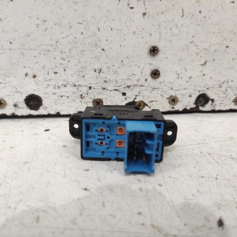 power door window switch