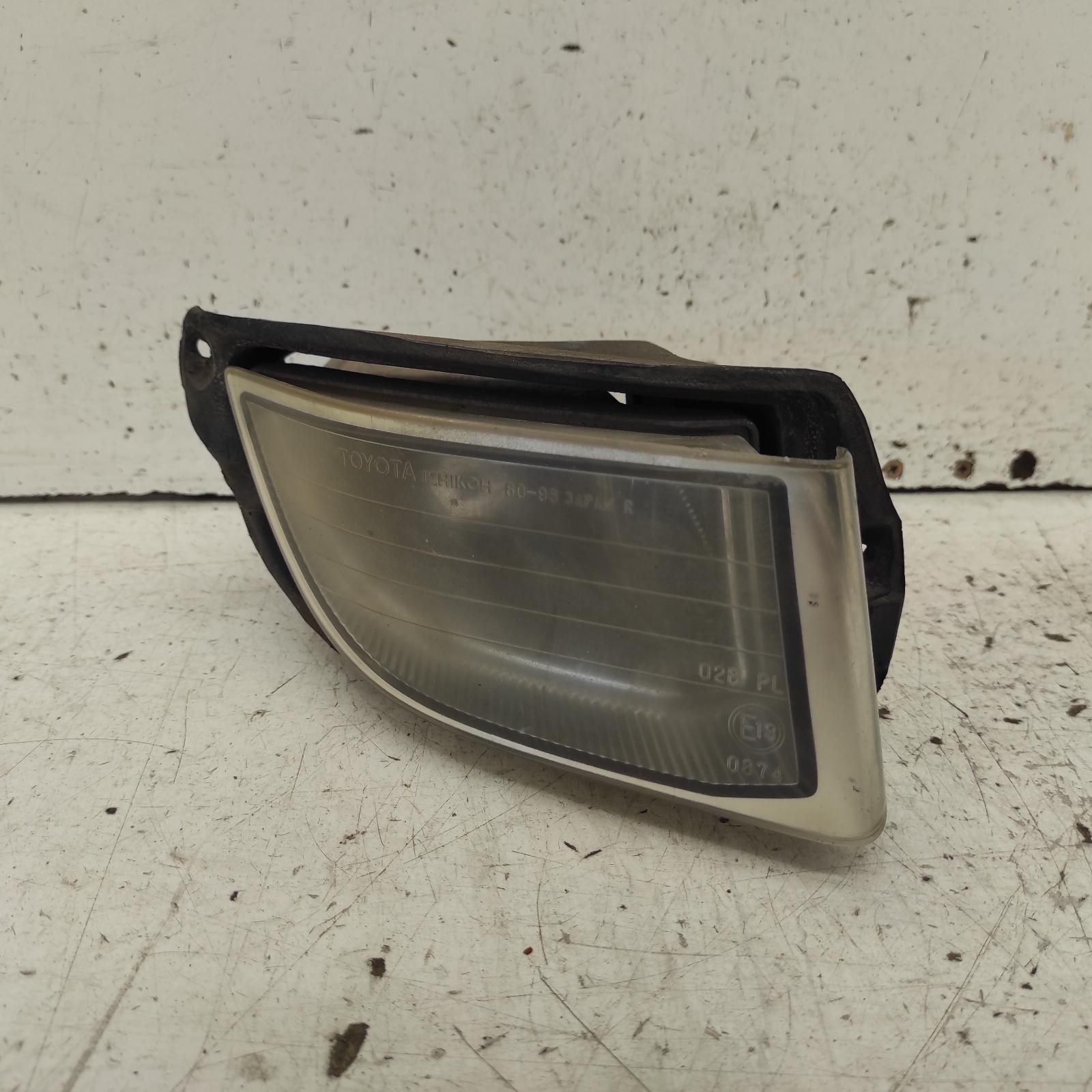 Prado Indicator/fog/side Right 2003-2009 bumper foglamp,120 series,02/03-10/09 00021807 #675640