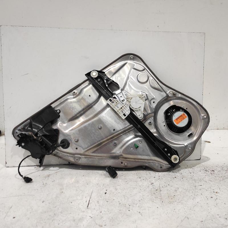 window regulator/motor rear right