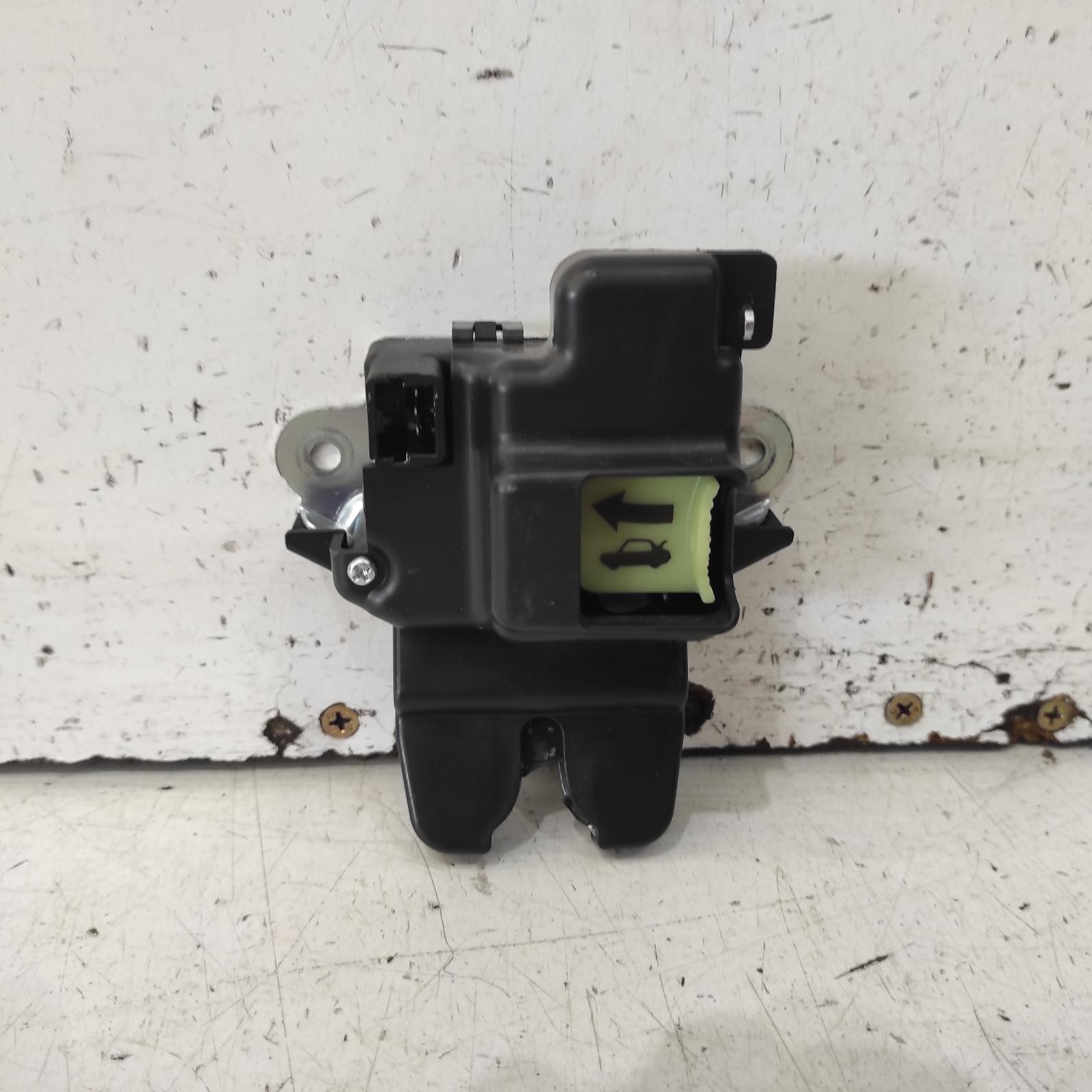 Elantra Door/boot/gate Lock 2011-2015 bootlid lock,md,03/11-11/15 00020396 #676492