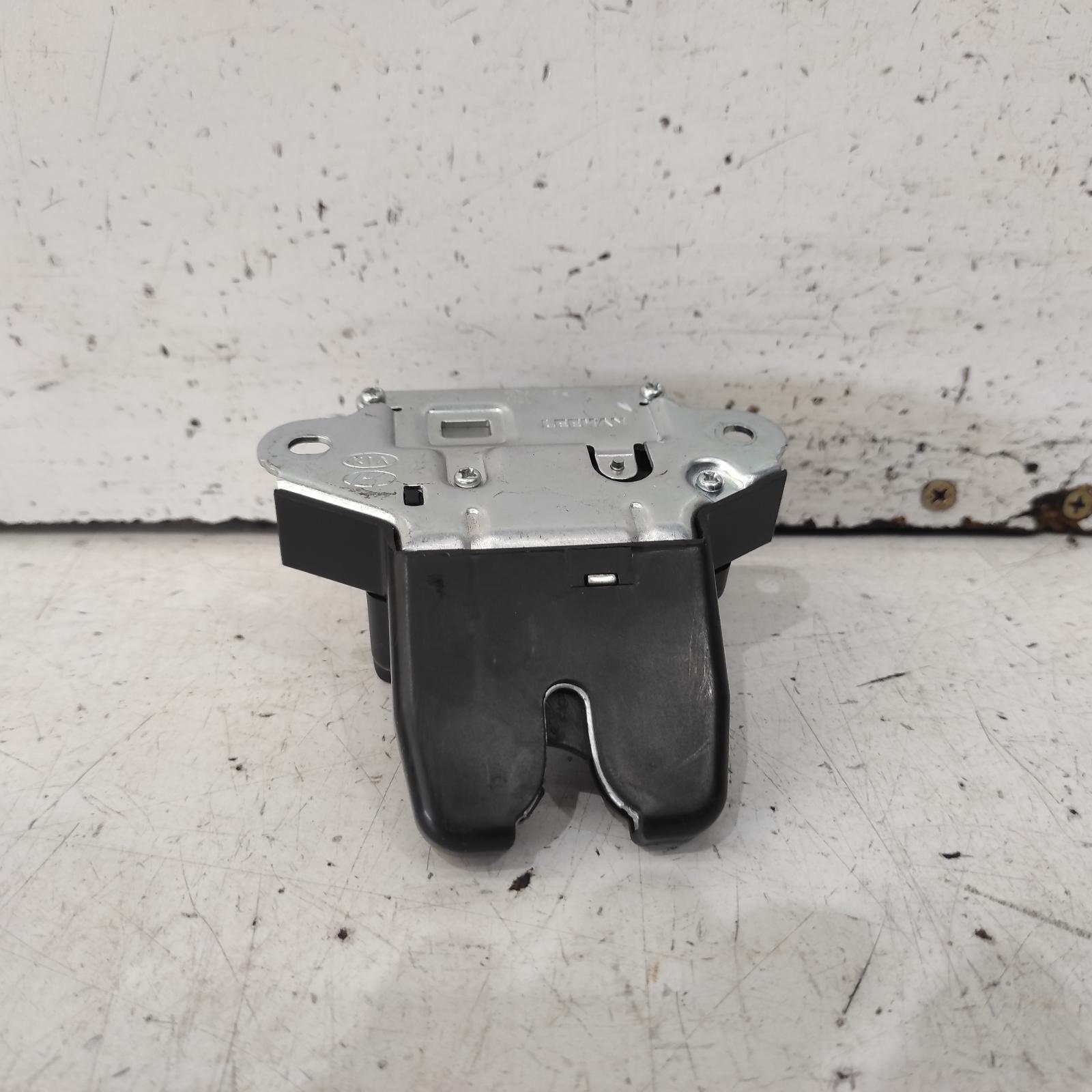 Elantra Door/boot/gate Lock 2011-2015 bootlid lock,md,03/11-11/15 00020396 #676492
