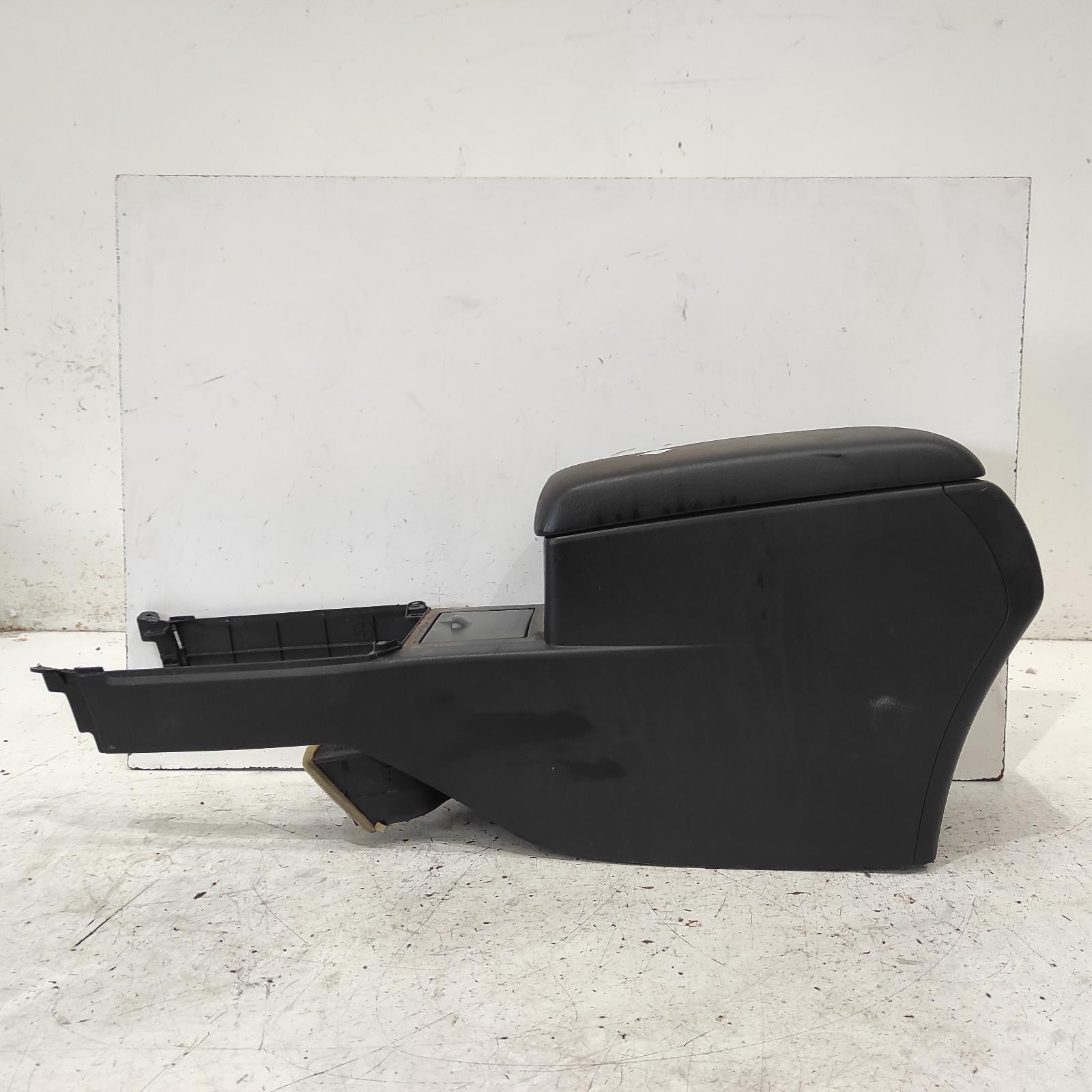 Aurion Console 2012-2017 gsv50r,02/12-08/17 00020568 #676368