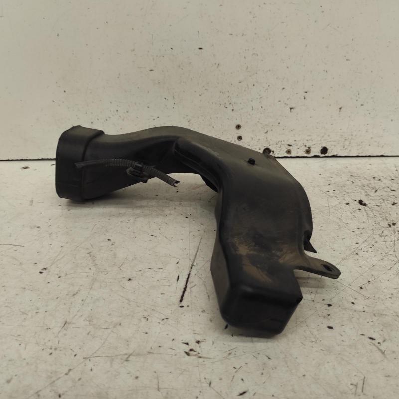 air cleaner duct/hose