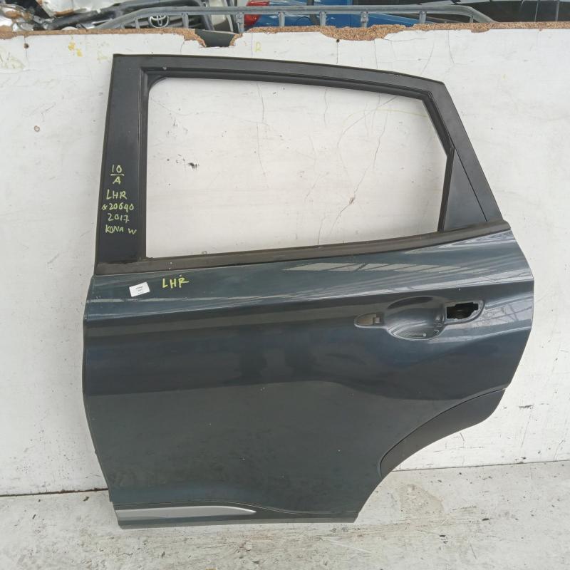 door/sliding rear left