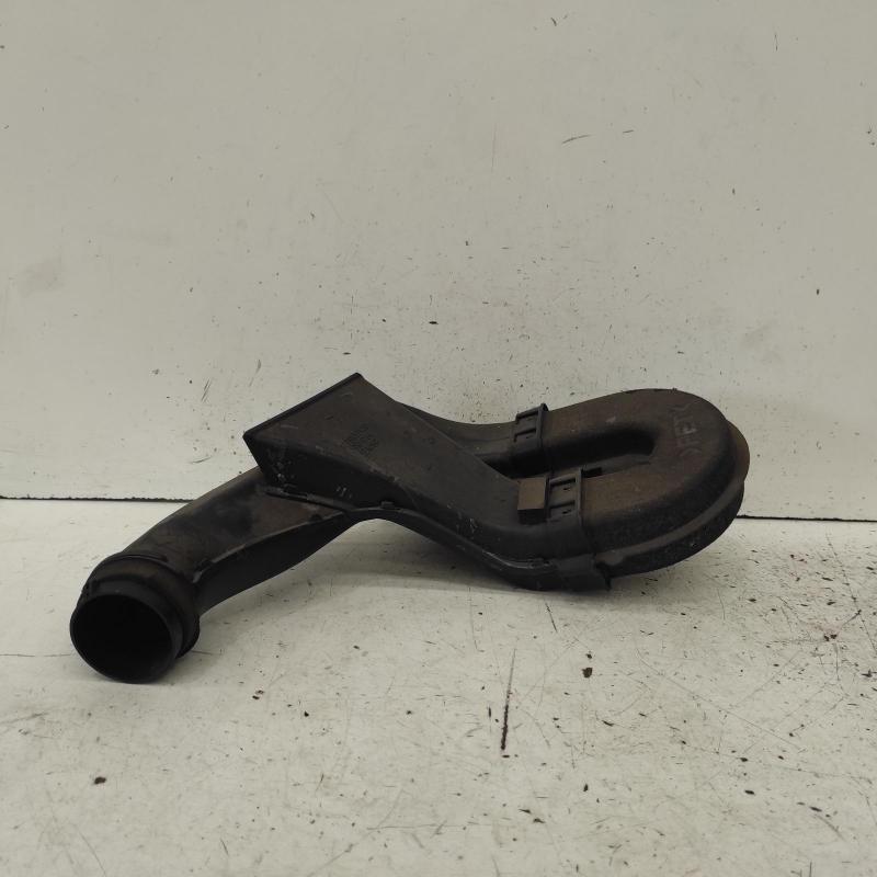 air cleaner duct/hose