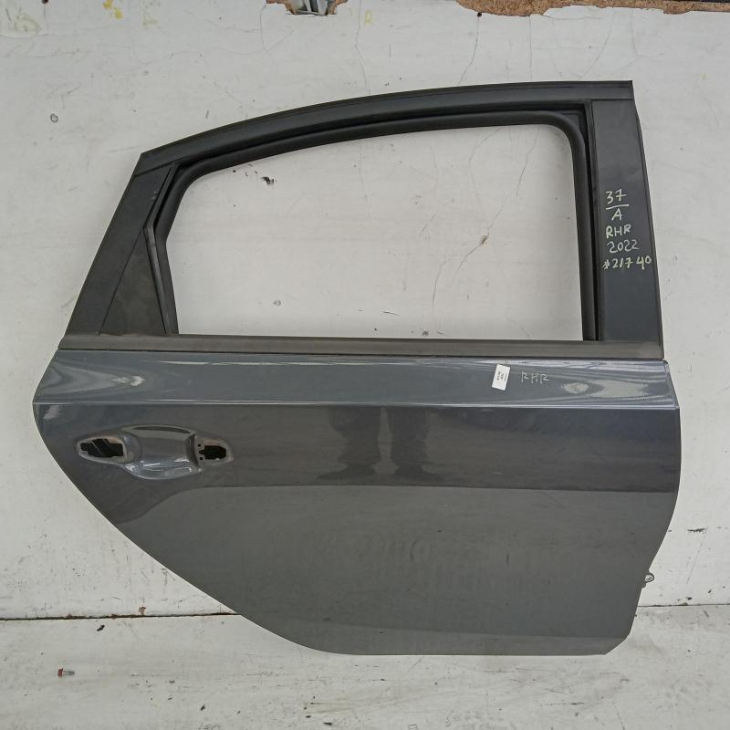 door/sliding rear right