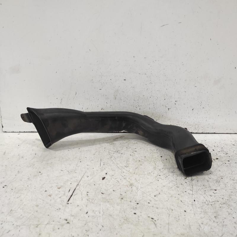 air cleaner duct/hose