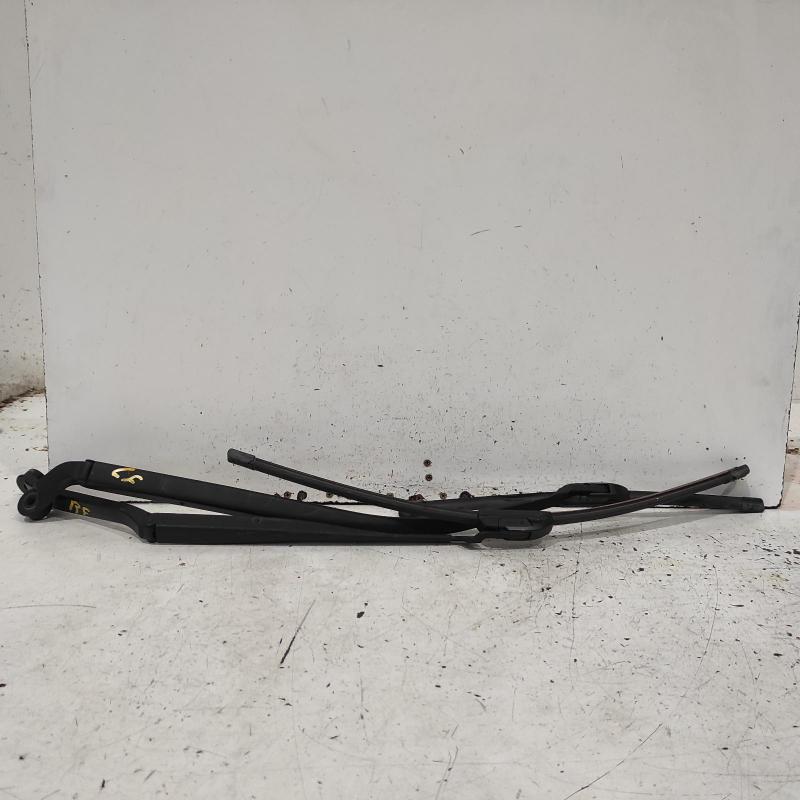 wiper arm