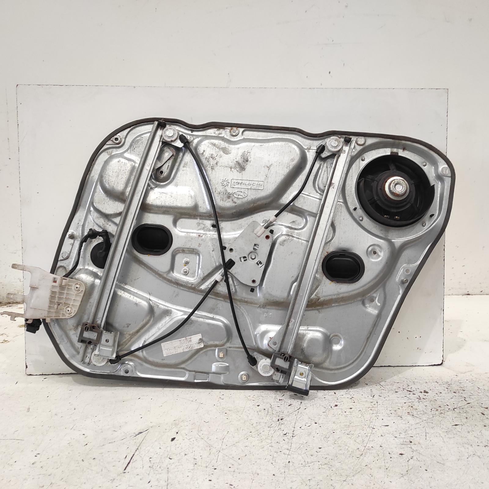 I30 Window Regulator/motor Front Left 2007-2012 fd,door reg assy (reg and motor),2 pin type,09/07-04/12 00021091 #677390