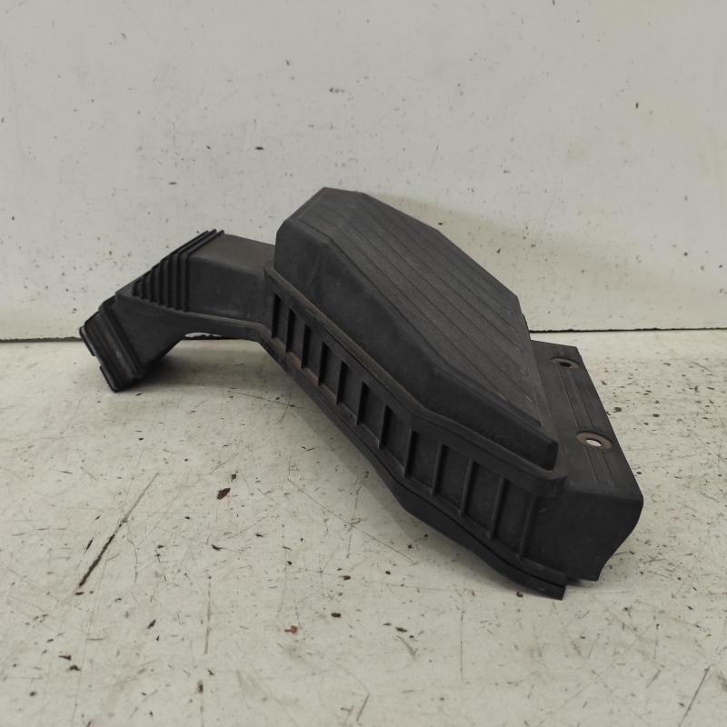 air cleaner duct/hose