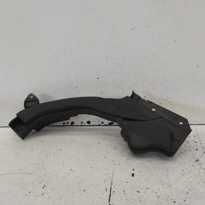 air cleaner duct/hose