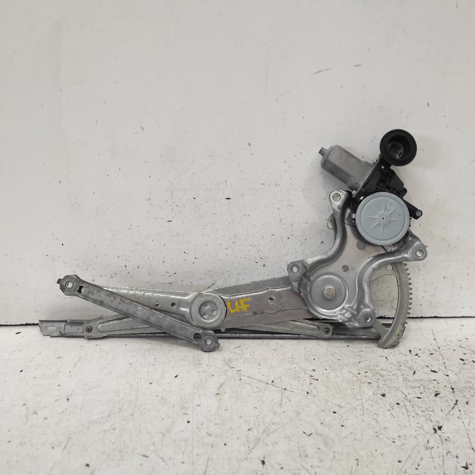 Aurion Window Regulator/motor Front Left 2012-2017 power,gsv50r,02/12-08/17 00021793 #677704
