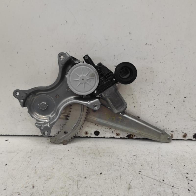 window regulator/motor rear left