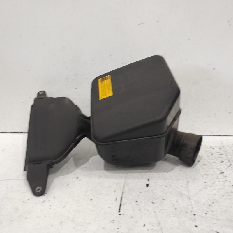 air cleaner duct/hose