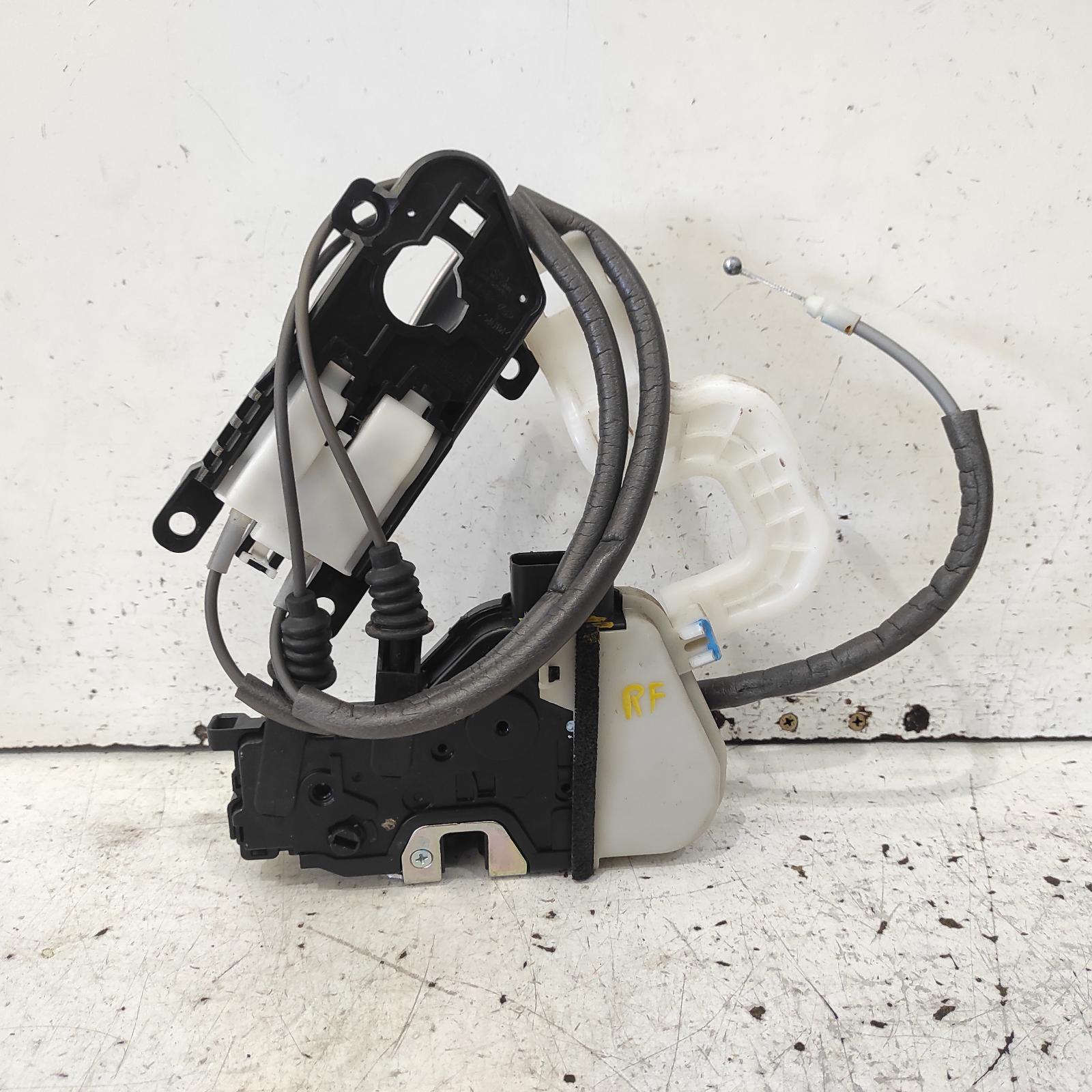 Santa Fe Door/boot/gate Lock 2012-2018 right rear door lock,dm,06/12-02/18 00021834 #678074