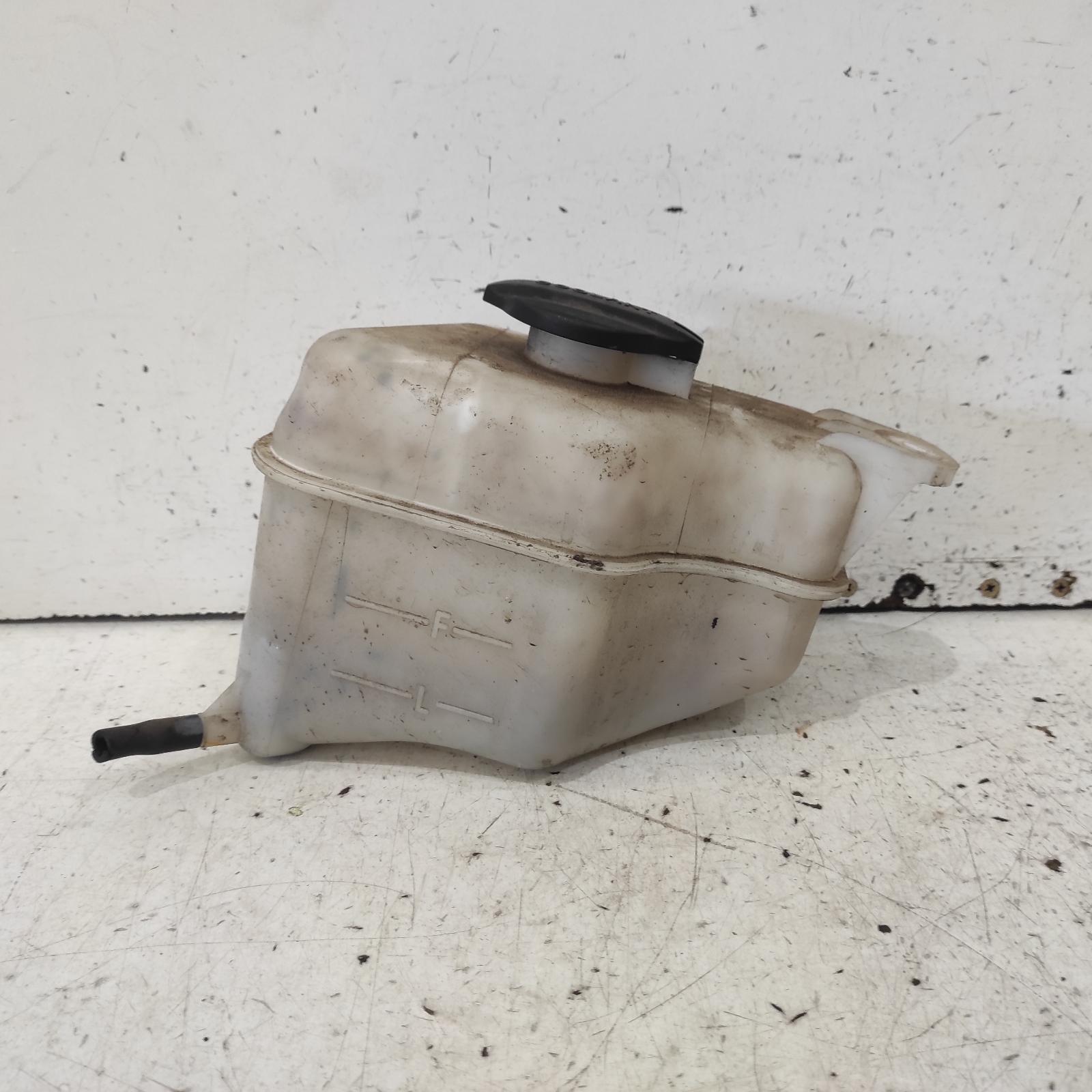 Santa Fe Overflow Bottle 2012-2018 dm,06/12-02/18 00021834 #678056