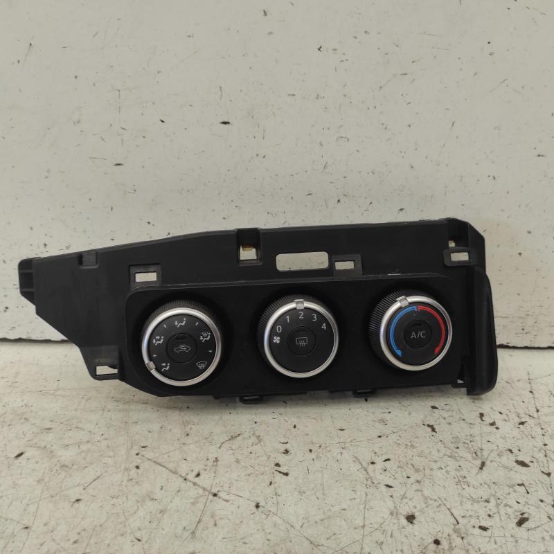 heater/aircon controls