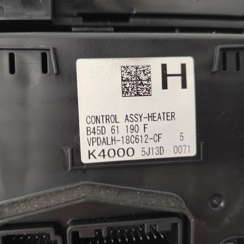 heater/aircon controls