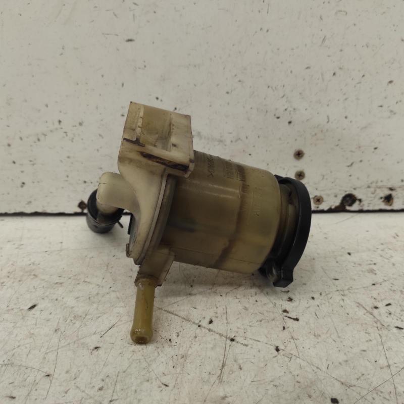 power steering reservoir